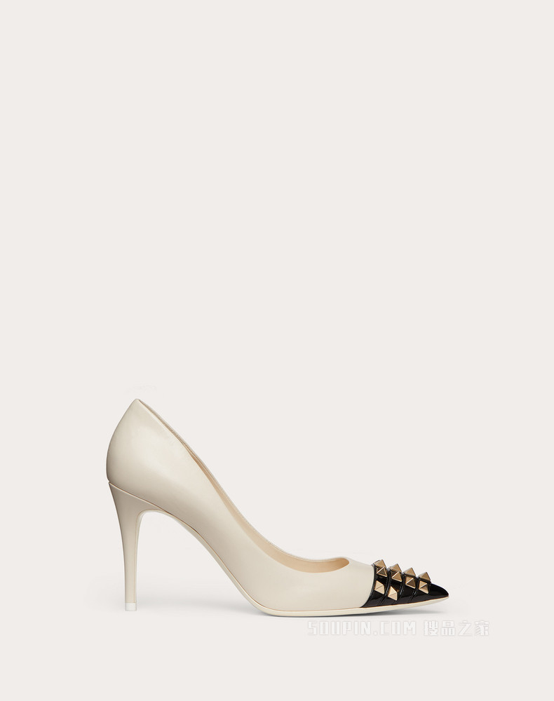 Rockstud 小山羊皮和漆皮铆钉高跟鞋 （鞋跟高 9 厘米）