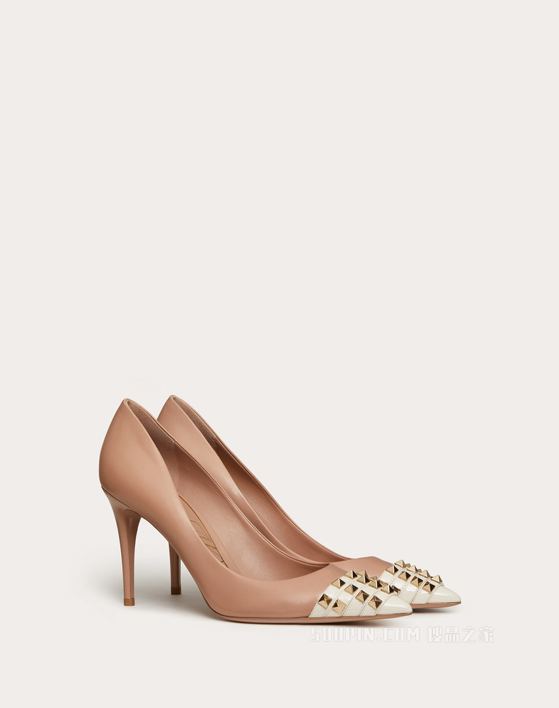 Rockstud 小山羊皮和漆皮铆钉高跟鞋 （鞋跟高 9 厘米）