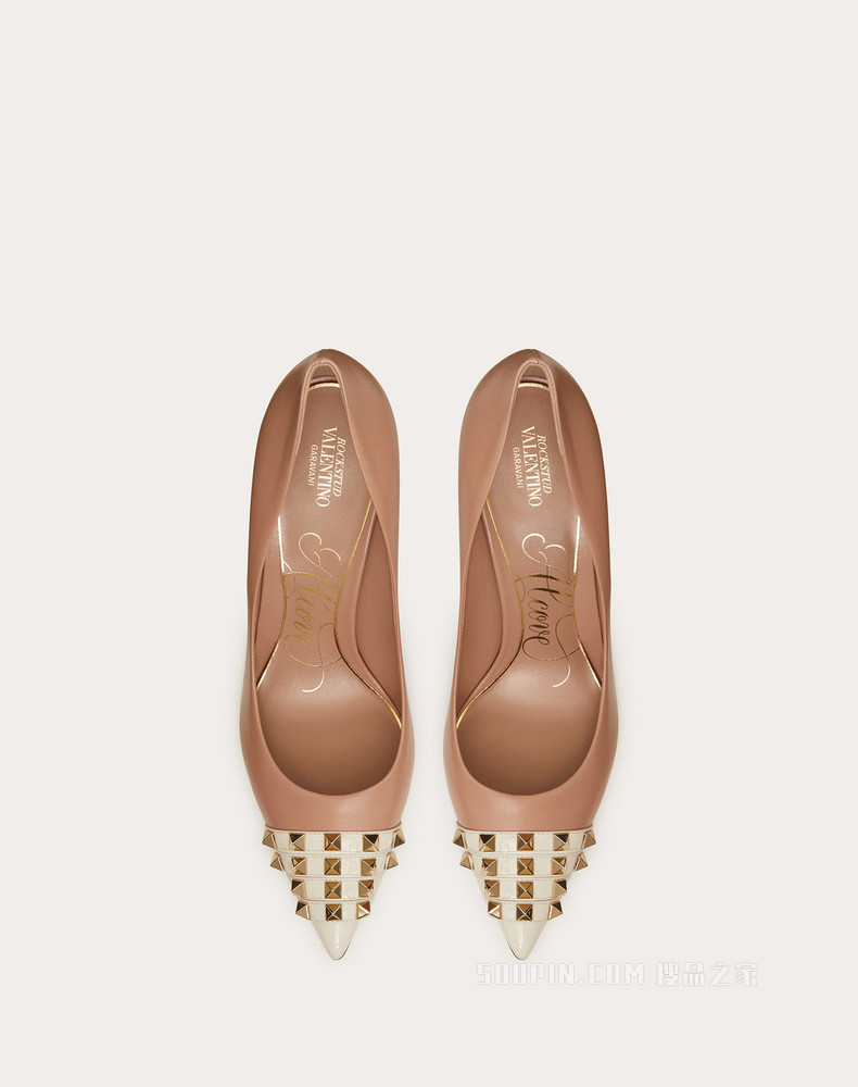 Rockstud 小山羊皮和漆皮铆钉高跟鞋 （鞋跟高 9 厘米）