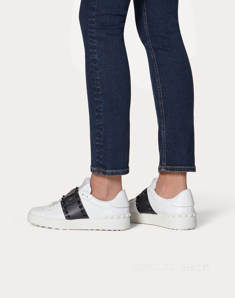 Rockstud Untitled 同色铆钉小牛皮运动鞋