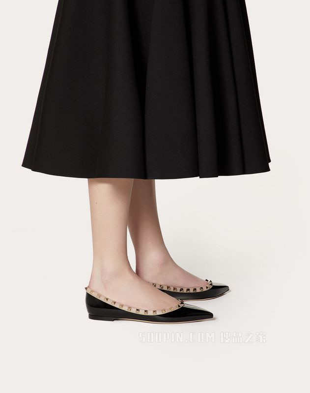 Rockstud 漆皮铆钉芭蕾平底鞋（鞋跟高 0.5 厘米）