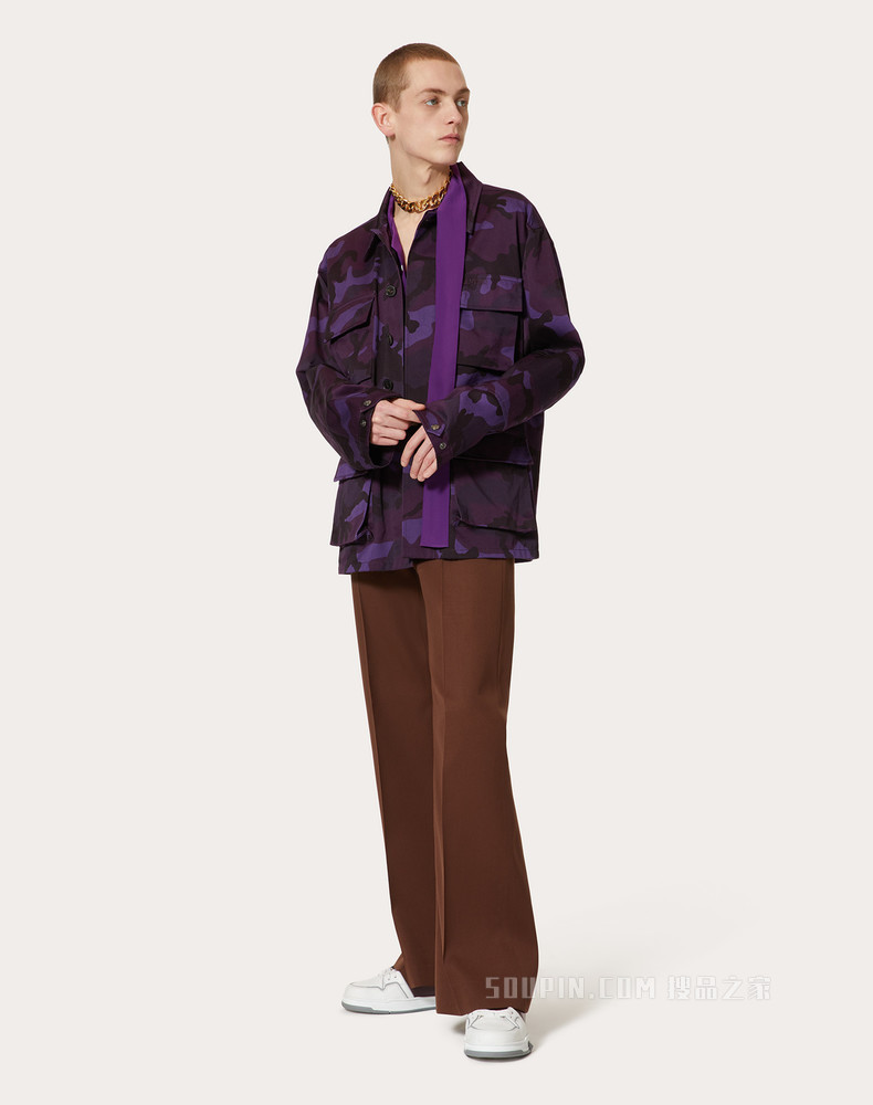 VALENTINO刺绣迷彩印花多口袋外套