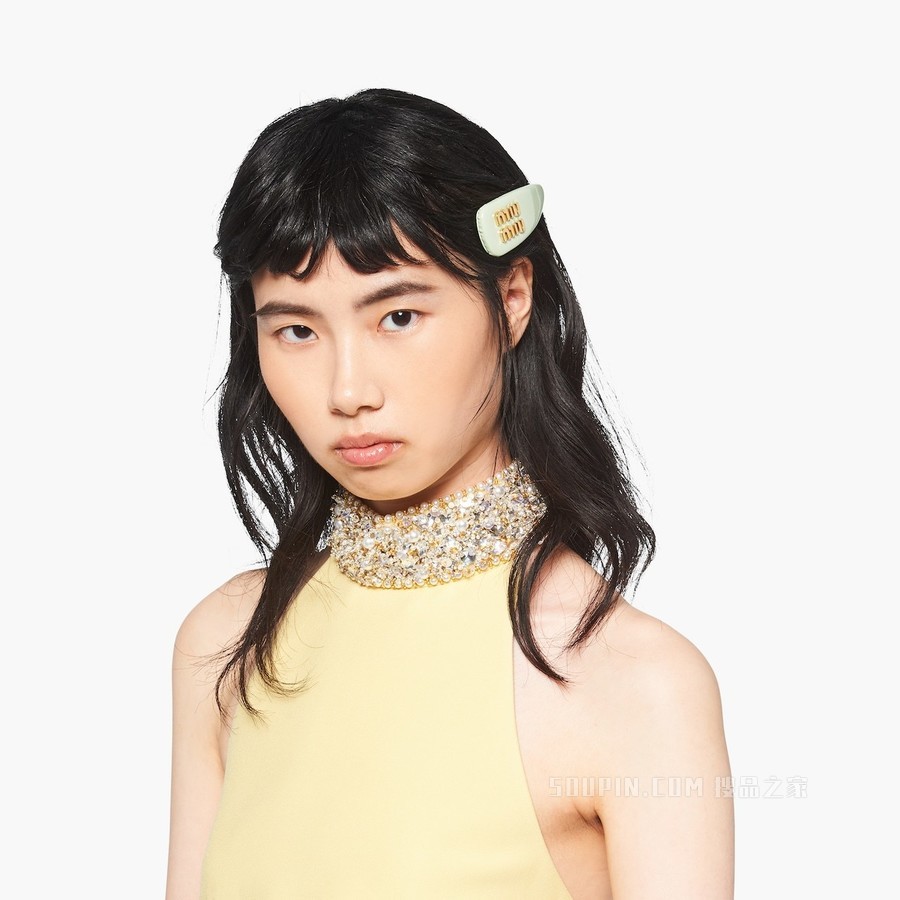 漆皮发夹