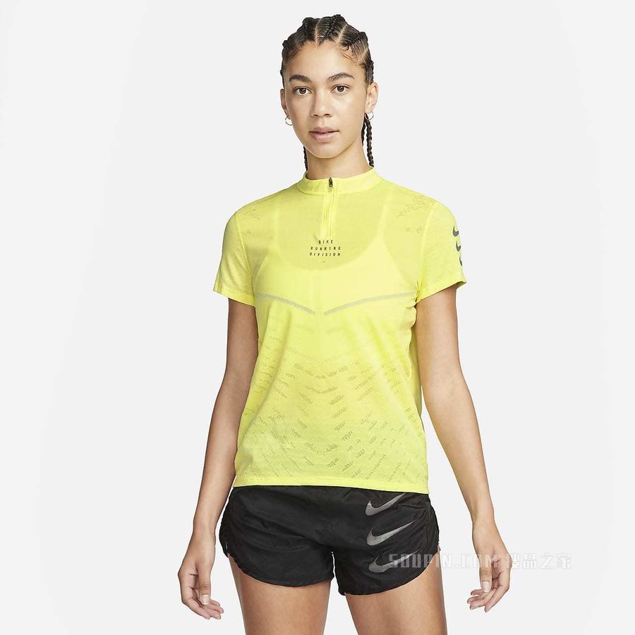 Nike Dri-FIT ADV Run Division Engineered 女子短袖跑步上衣