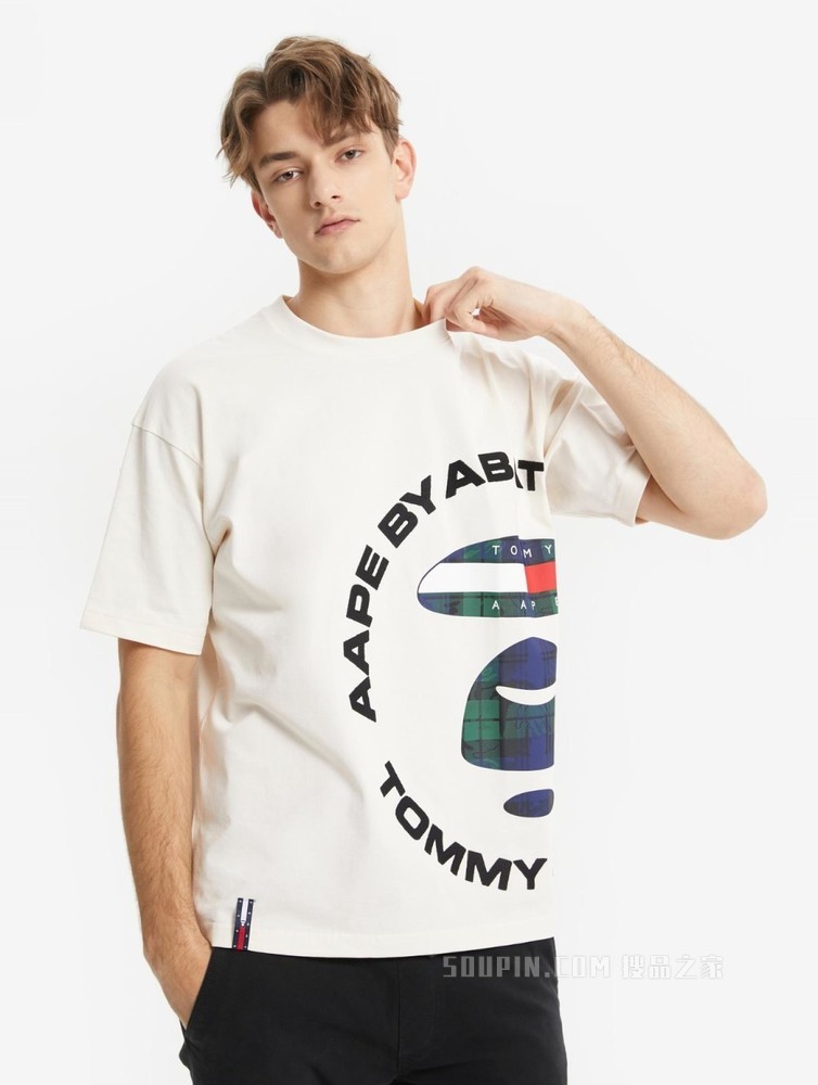 Tommy【AAPE联名】22新款春夏纯棉迷彩印花LOGO短袖T恤DM0DM13725