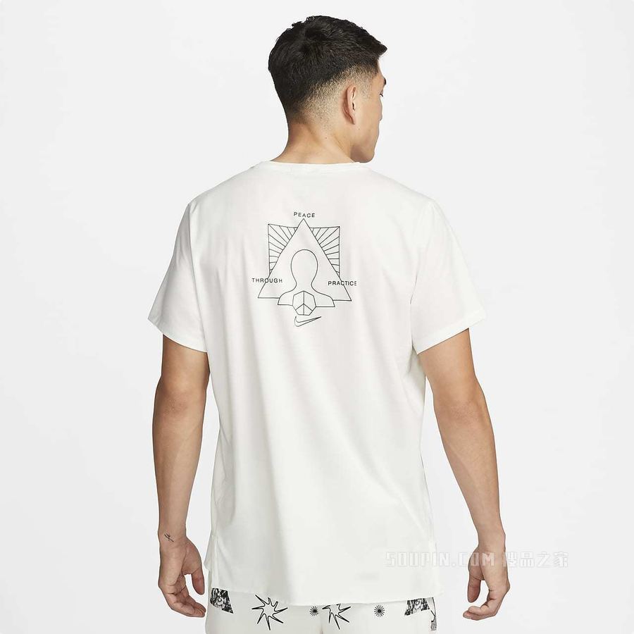 Nike Yoga Dri-FIT 男子短袖上衣