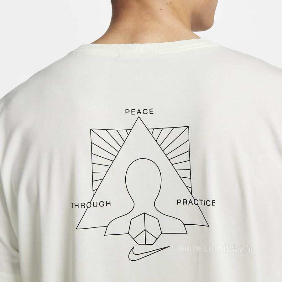 Nike Yoga Dri-FIT 男子短袖上衣