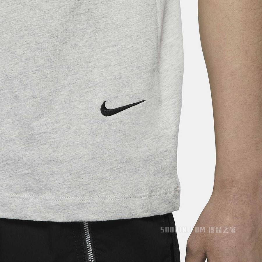 Nike Sportswear 男子T恤