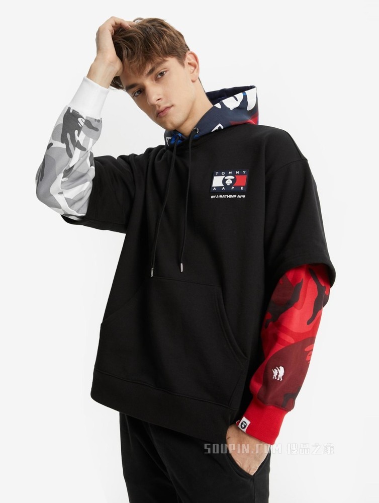 Tommy【AAPE联名】22新款春季迷彩拼接假两件抽绳连帽卫衣13731