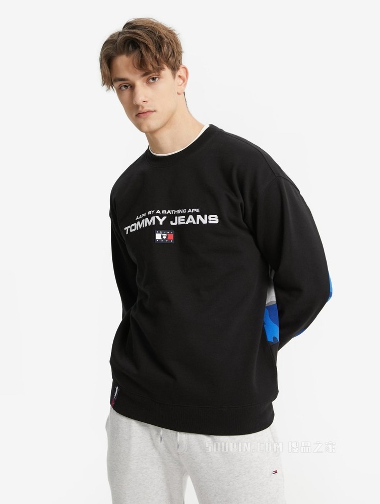 Tommy【AAPE联名】22新款春季拼接格纹LOGO宽松套头卫衣13729