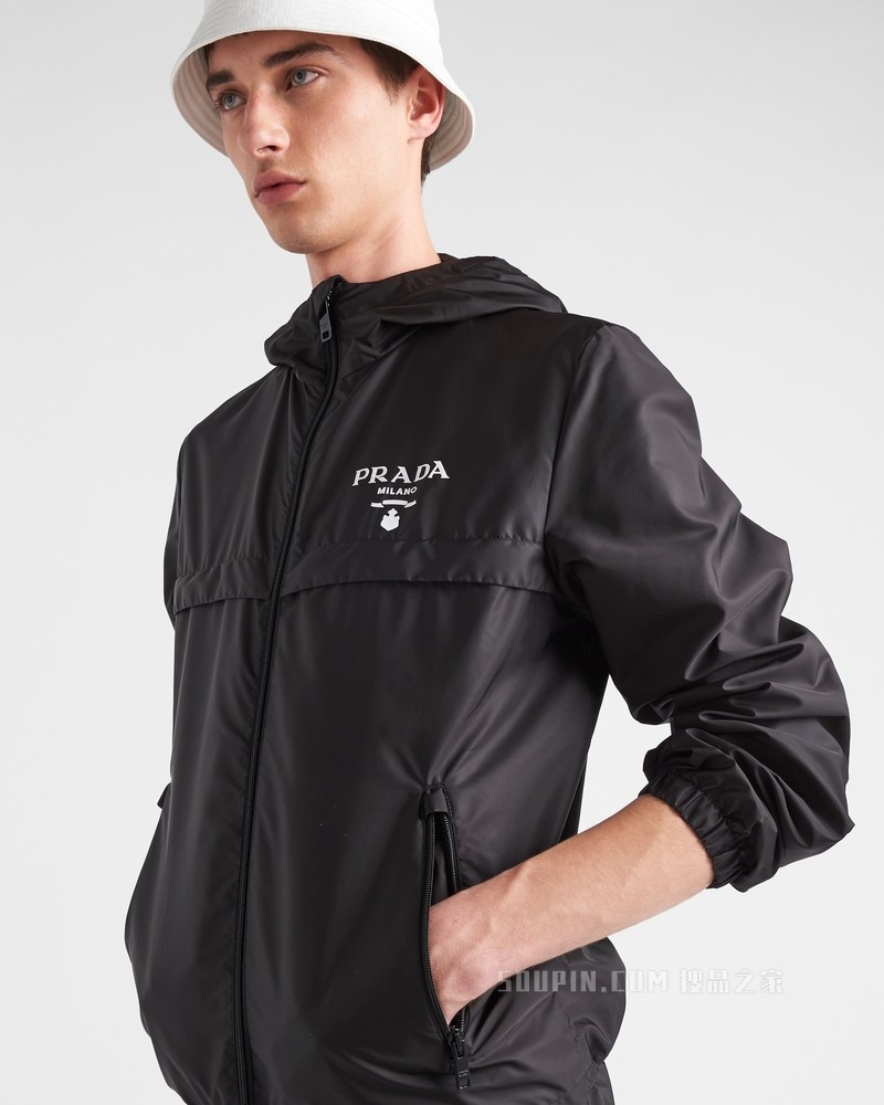 Re-Nylon 再生尼龙夹克