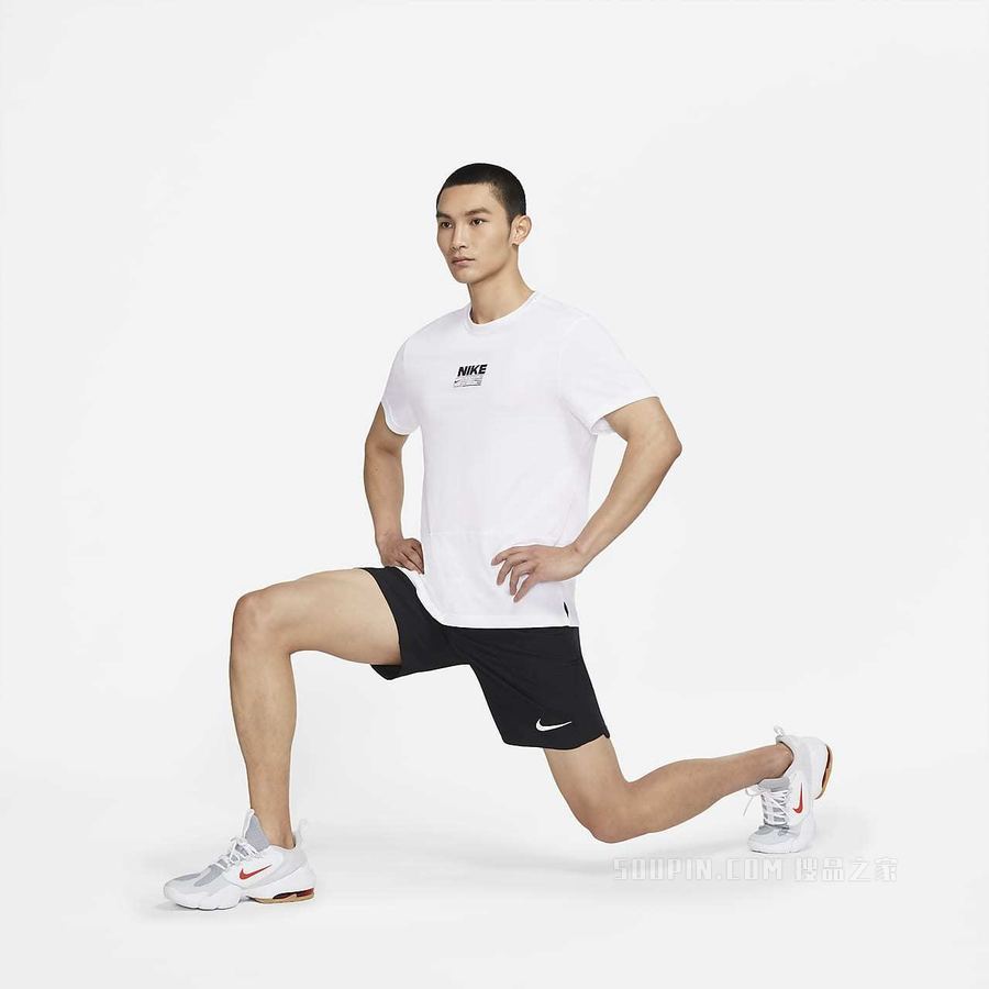 Nike Dri-FIT 男子印花短袖训练上衣