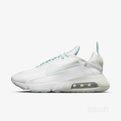 Nike Air Max 2090 女子运动鞋