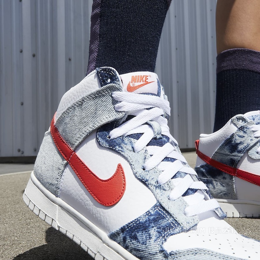 Nike Dunk High 女子运动鞋