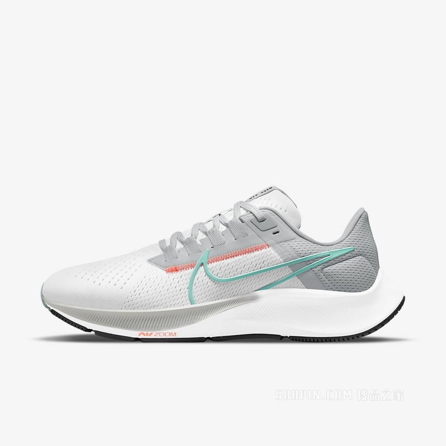 Nike Air Zoom Pegasus 38 女子跑步鞋
