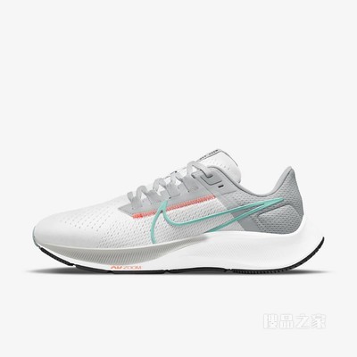 Nike Air Zoom Pegasus 38 女子跑步鞋