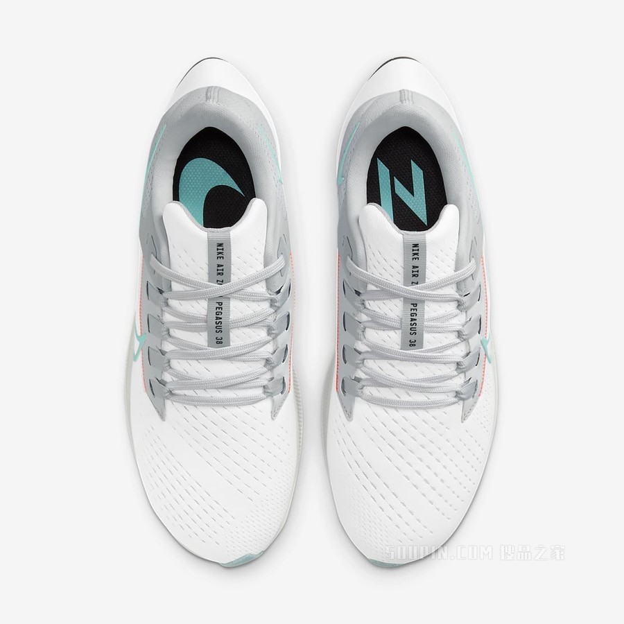 Nike Air Zoom Pegasus 38 女子跑步鞋