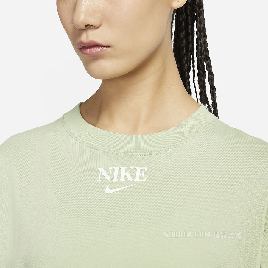 Nike Sportswear 女子上衣