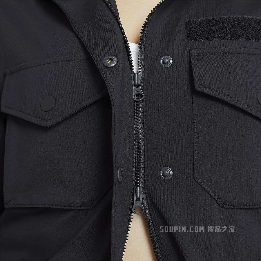 Nike Sportswear Tech Pack 女子夹克