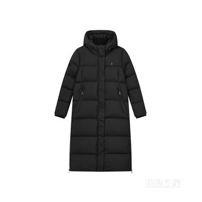 女子轻商务长羽绒服