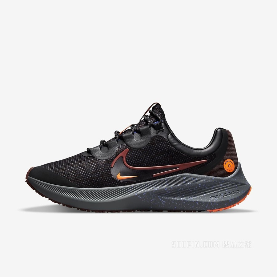 Nike Zoom Winflo 8 Shield 男子跑步鞋