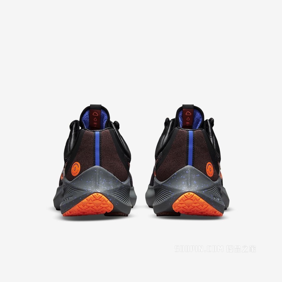 Nike Zoom Winflo 8 Shield 男子跑步鞋