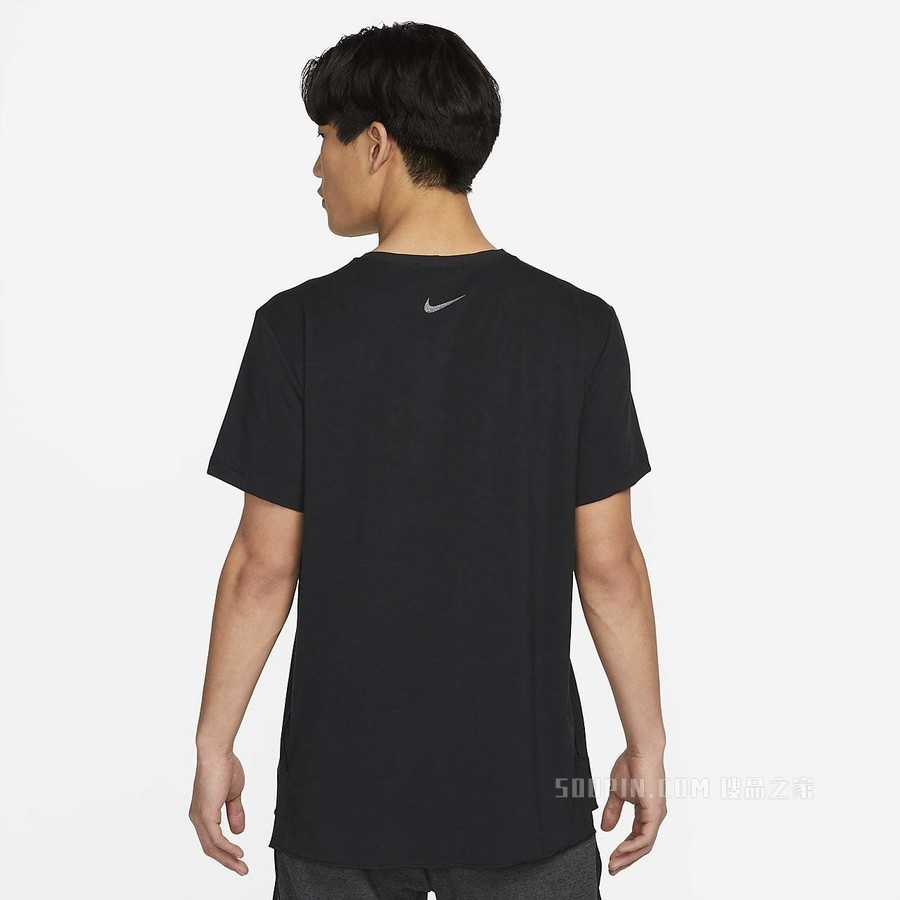 Nike Yoga Dri-FIT 男子上衣