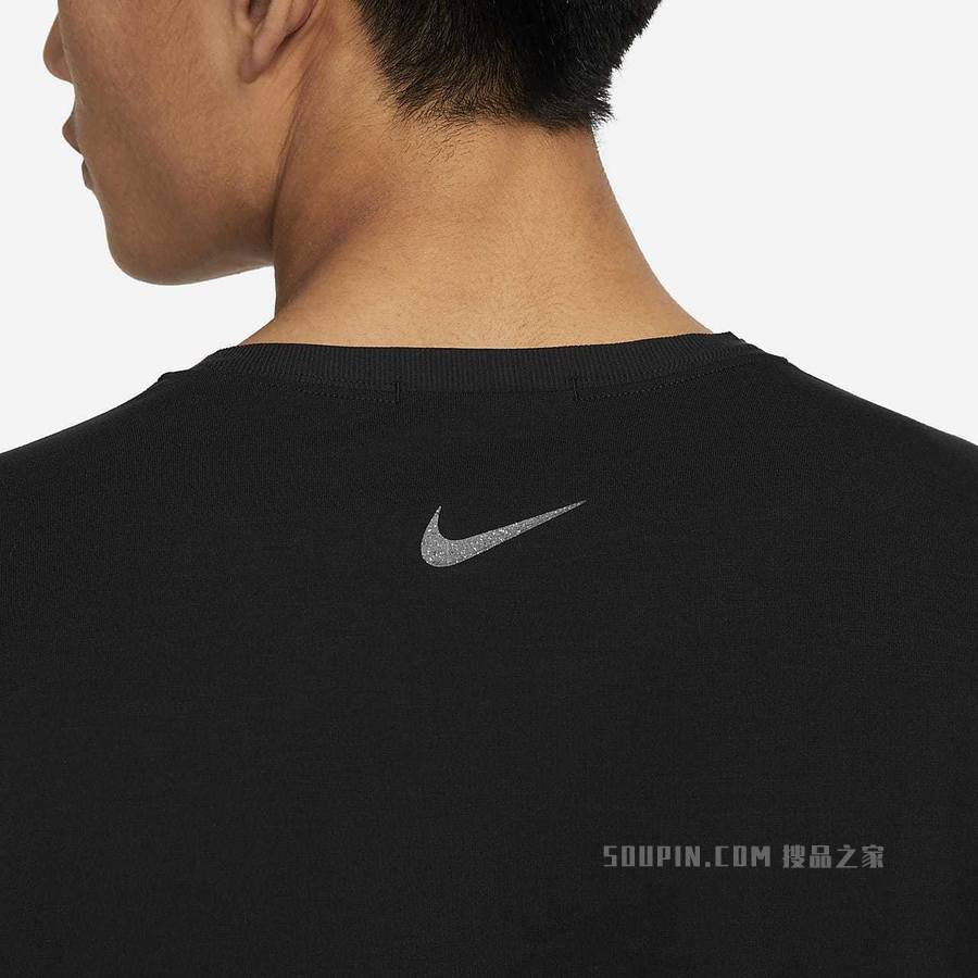 Nike Yoga Dri-FIT 男子上衣