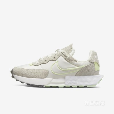 Nike Fontanka Waffle 女子运动鞋