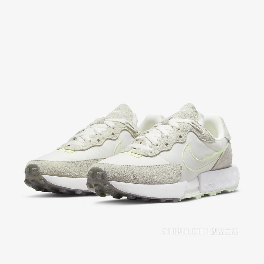 Nike Fontanka Waffle 女子运动鞋