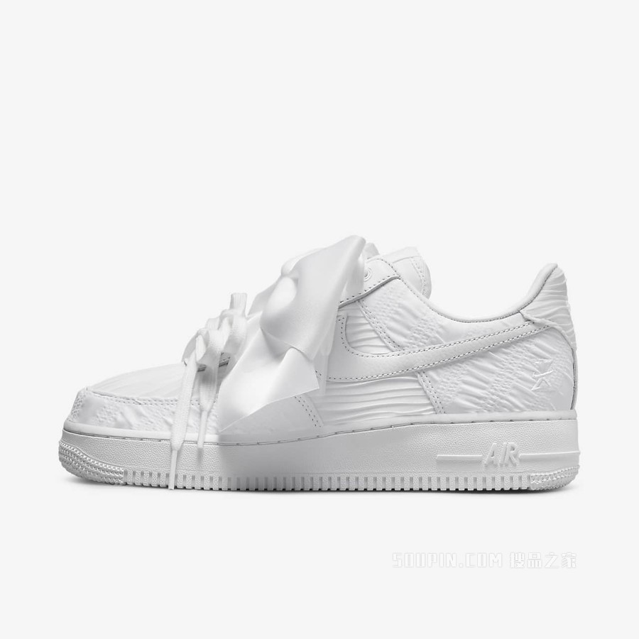 Nike Air Force 1 '07 LX 空军一号女子运动鞋