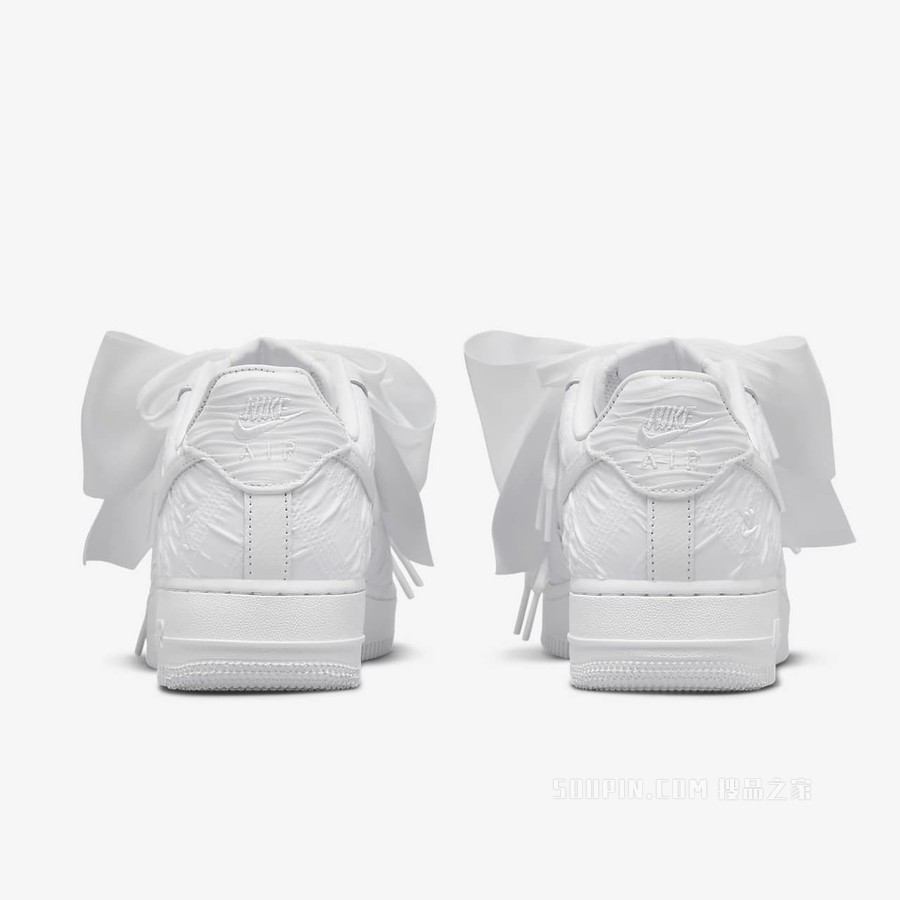 Nike Air Force 1 '07 LX 空军一号女子运动鞋