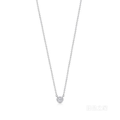 Tiffany Soleste 铂金镶钻项链。