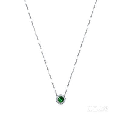 Tiffany Soleste 系列铂金镶嵌钻石和祖母绿项链。