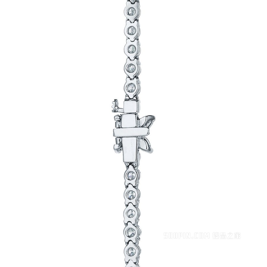 Tiffany Victoria™ 系列铂金镶钻Graduated项链。