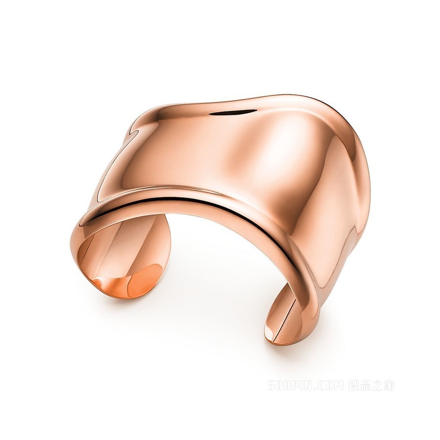 Elsa Peretti® 系列 18K 玫瑰金小号开口手镯，宽 43 毫米。