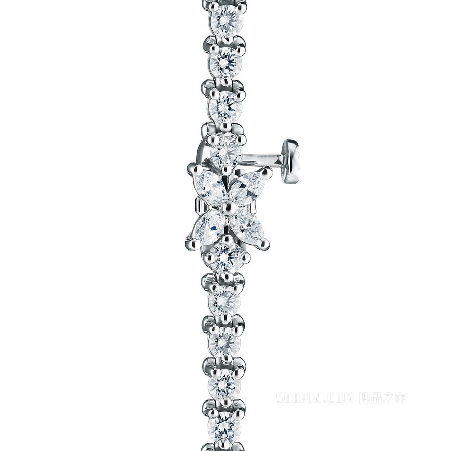 Tiffany Victoria™ 系列铂金镶钻手链。