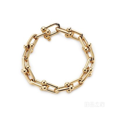 Tiffany HardWear系列18K金中号链环手链。