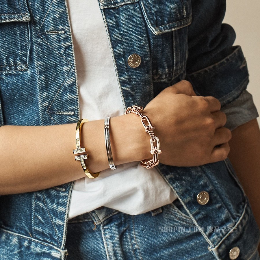 Tiffany HardWear 系列 18K 玫瑰金镶钻链环手链，大号。