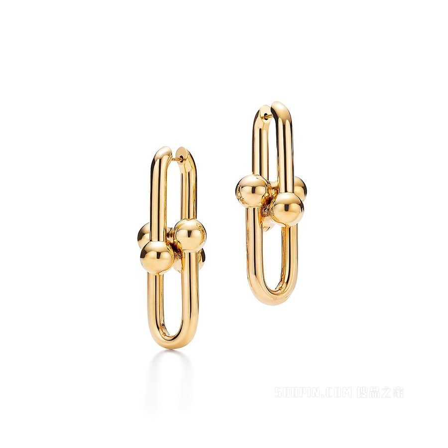 Tiffany HardWear 系列 18K 黄金链环耳环。