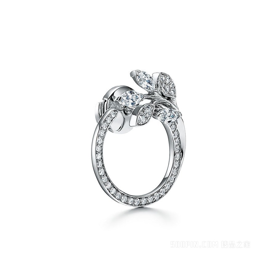 Tiffany Victoria™ 系列铂金镶钻藤圈耳环，小号。