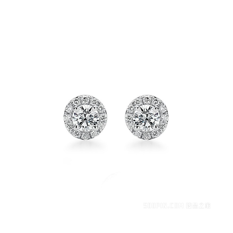 Tiffany Soleste 系列铂金镶钻耳环。