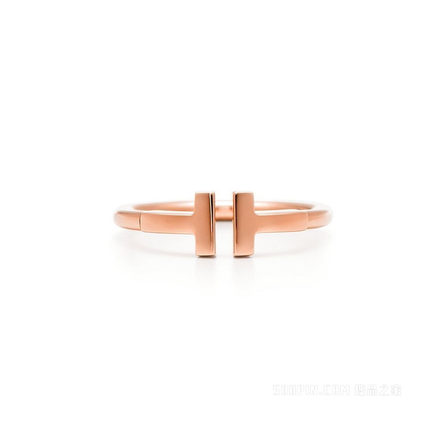 Tiffany T 系列 18K 玫瑰金线圈戒指。