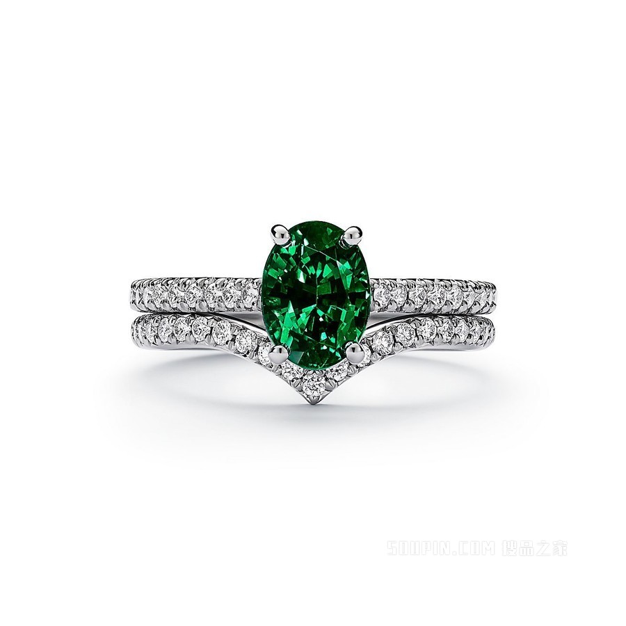 Tiffany Novo® 系列铂金铺镶钻石椭圆形祖母绿戒指