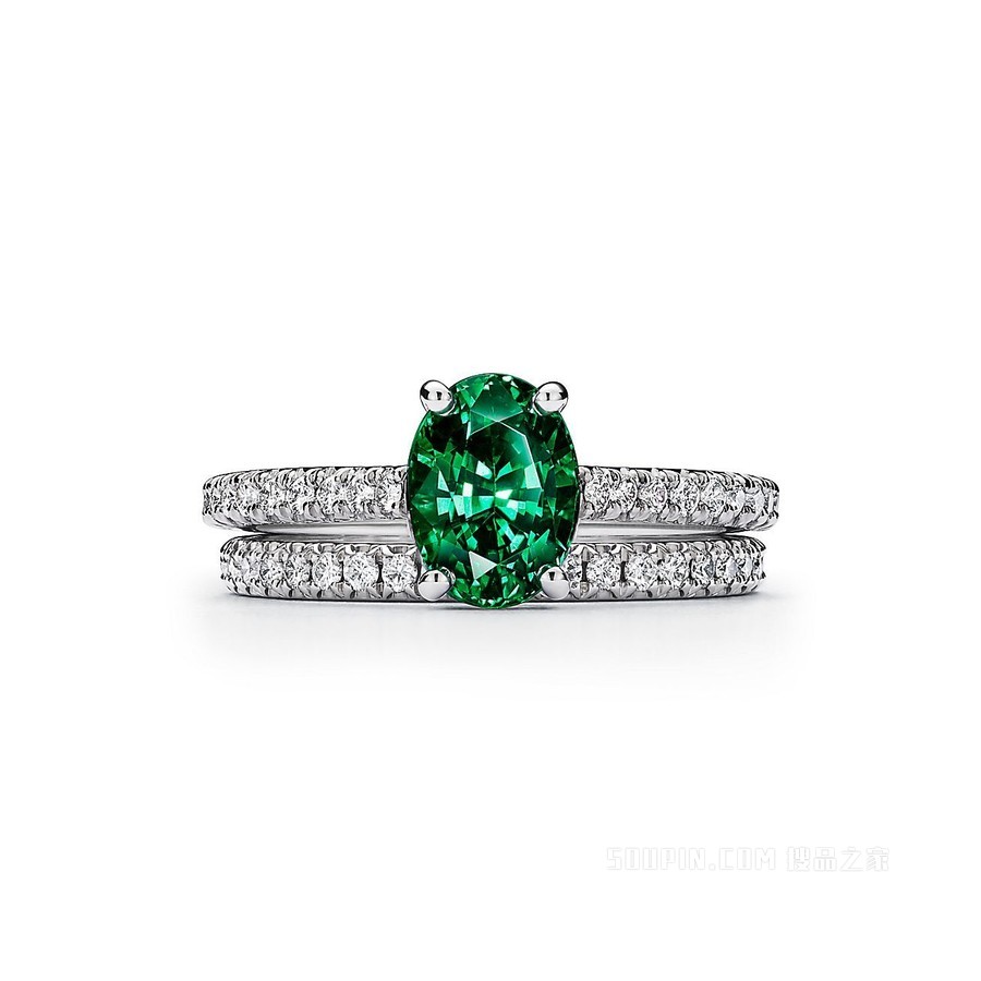 Tiffany Novo® 系列铂金铺镶钻石椭圆形祖母绿戒指