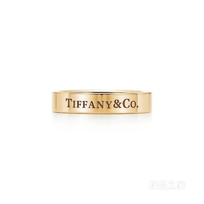 Tiffany & Co.® 系列 18K 黄金戒指，4 毫米。