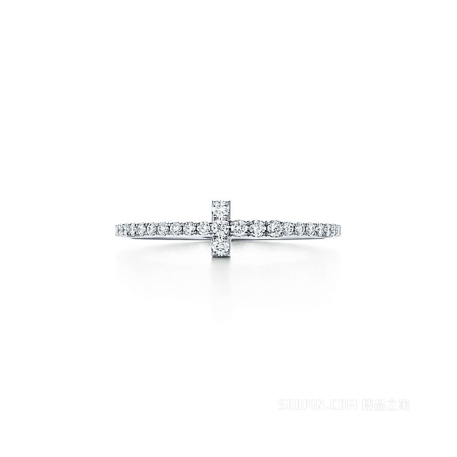 Tiffany T 系列 18K 白金镶钻线圈戒指。