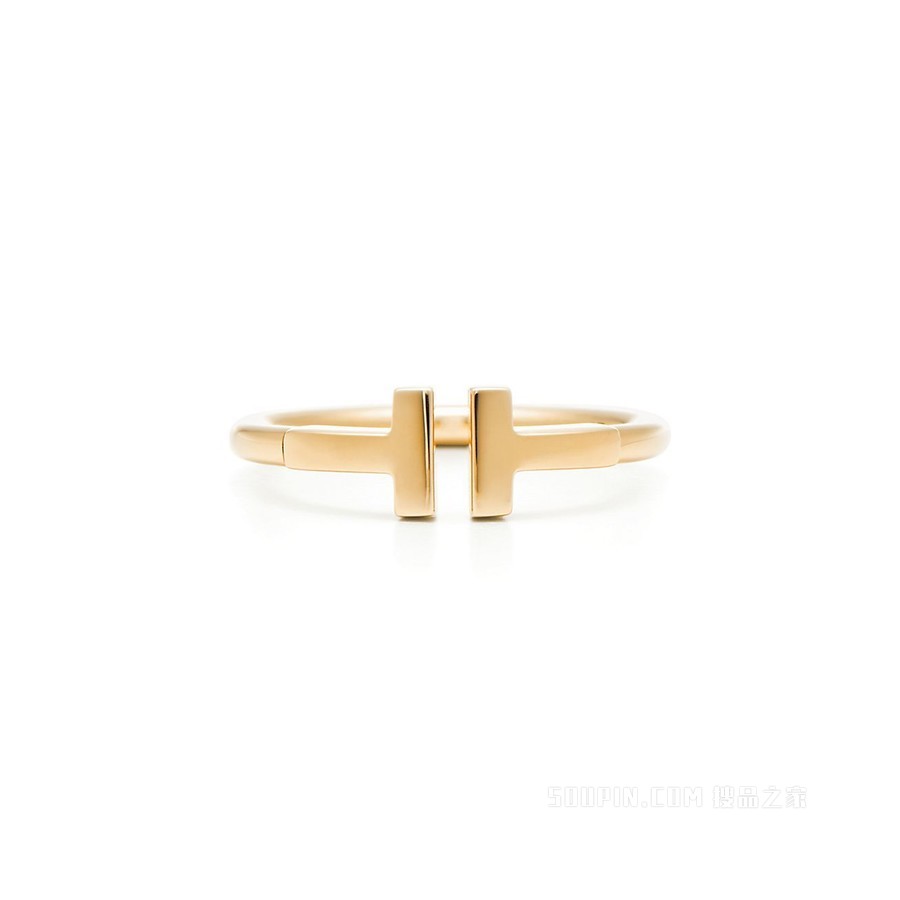 Tiffany T 系列 18K 黄金线圈戒指。