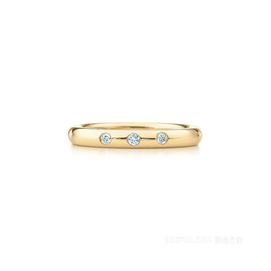 Elsa Peretti® 系列 18K 黄金镶钻层叠戒指。
