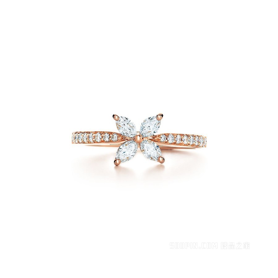 Tiffany Victoria™ 系列 18K 玫瑰金钻戒。